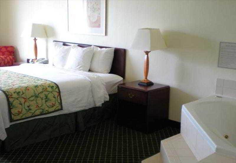 Hotel Fairfield Richmond Chester