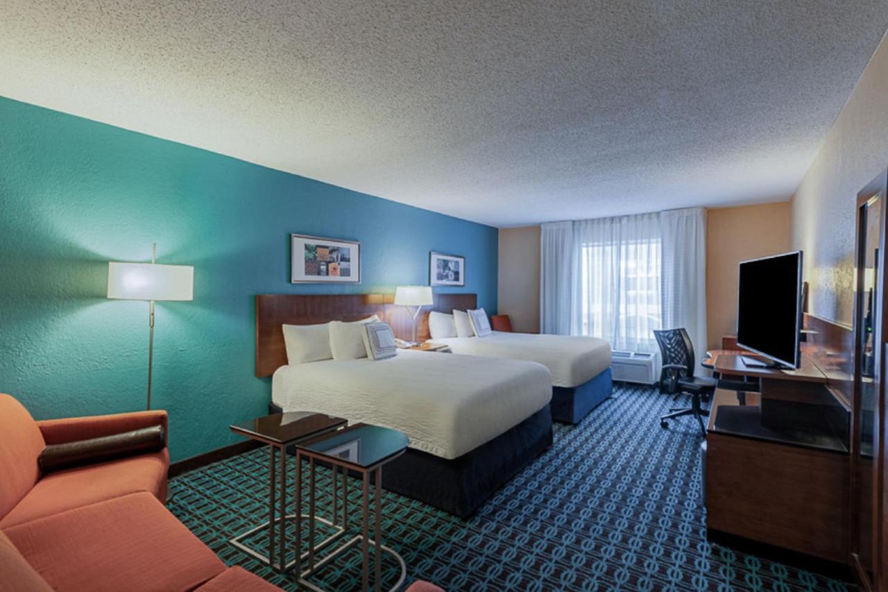 Fairfield Richmond Hotel 3*
