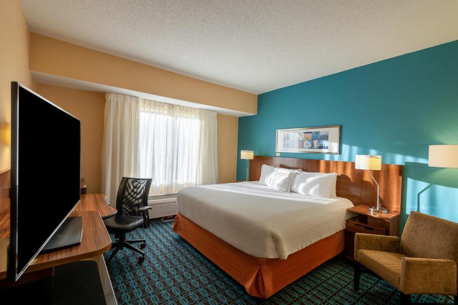 Fairfield Richmond Hotel